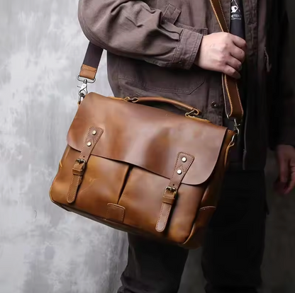 The Stratford Heritage Leather Messenger Bag